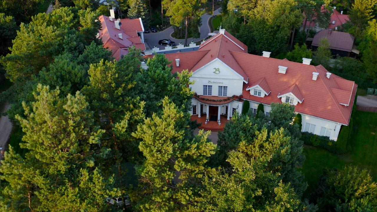 فندق Basniowa Wyszków المظهر الخارجي الصورة